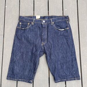 Levi’s 501 Shorts Men’s 38 Straight Leg Button Fly Dark Wash Denim NWT